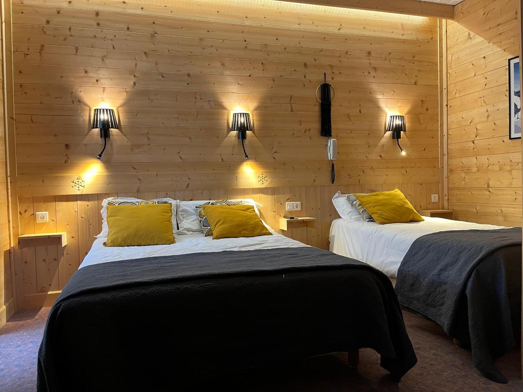 Hotel Le Sacca, Nouvelle Equipe Cauterets Exterior photo